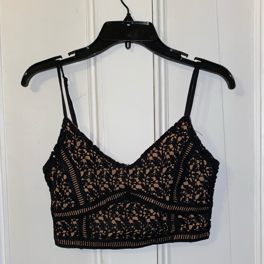 NWT! PAC SUN- Kendall & Kylie Crop Tank